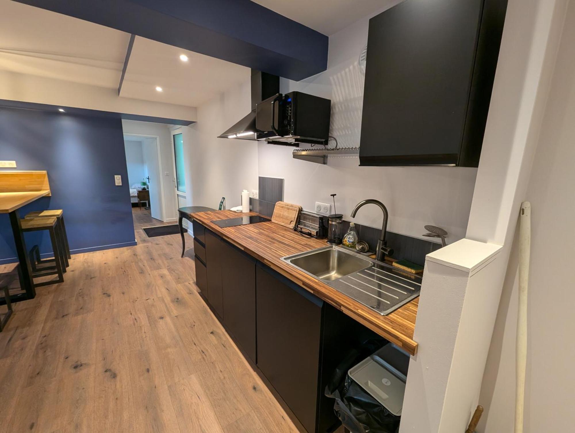 Logis Hotel Le Beau Site Шамбон-сюр-Лак Екстериор снимка
